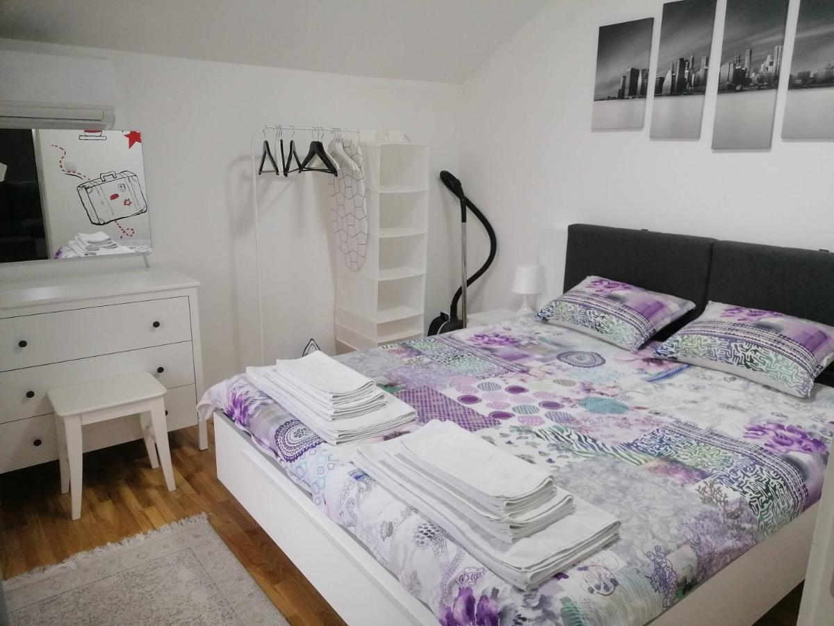 Nenadovic Apartman Obrenovac  Exteriör bild